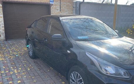 KIA Rio IV, 2017 год, 1 250 000 рублей, 3 фотография