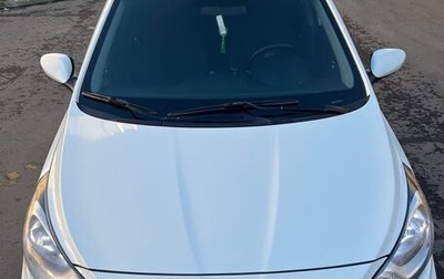 Hyundai Solaris II рестайлинг, 2012 год, 815 000 рублей, 1 фотография