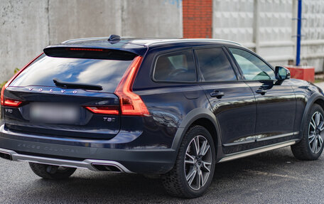 Volvo V90 Cross Country I рестайлинг, 2019 год, 3 500 000 рублей, 3 фотография