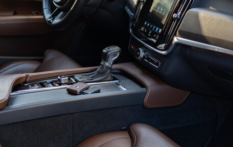 Volvo V90 Cross Country I рестайлинг, 2019 год, 3 500 000 рублей, 9 фотография