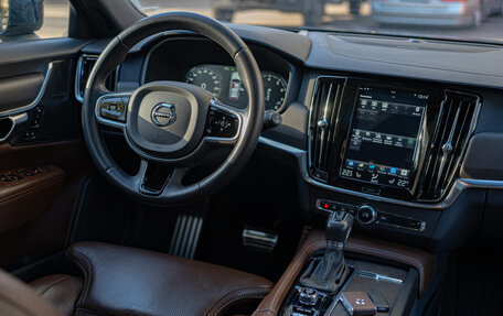 Volvo V90 Cross Country I рестайлинг, 2019 год, 3 500 000 рублей, 7 фотография