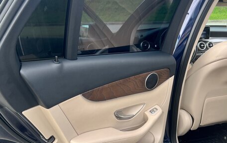 Mercedes-Benz GLC, 2018 год, 2 950 000 рублей, 26 фотография