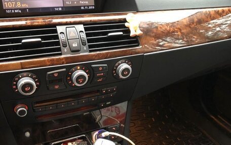 BMW 5 серия, 2007 год, 1 000 000 рублей, 15 фотография