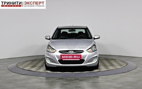 Hyundai Solaris II рестайлинг, 2011 год, 877 000 рублей, 2 фотография