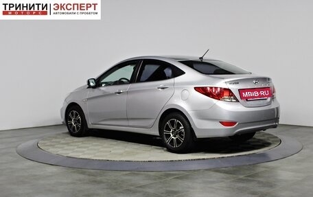 Hyundai Solaris II рестайлинг, 2011 год, 877 000 рублей, 6 фотография