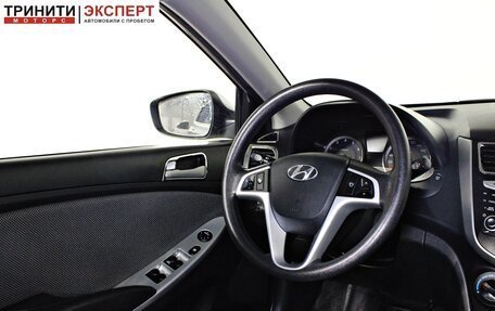 Hyundai Solaris II рестайлинг, 2011 год, 877 000 рублей, 12 фотография