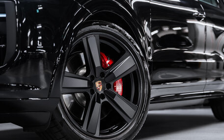 Porsche Cayenne III, 2025 год, 24 900 000 рублей, 8 фотография