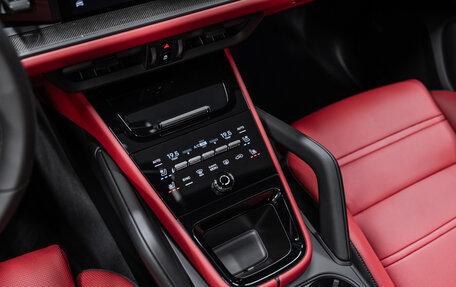 Porsche Cayenne III, 2025 год, 24 900 000 рублей, 15 фотография