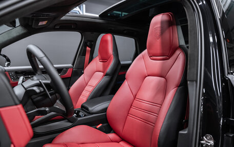 Porsche Cayenne III, 2025 год, 24 900 000 рублей, 17 фотография