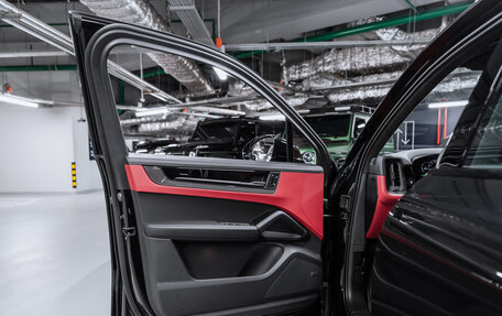 Porsche Cayenne III, 2025 год, 24 900 000 рублей, 23 фотография