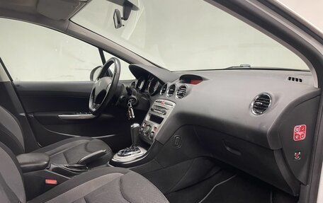 Peugeot 408 I рестайлинг, 2014 год, 830 000 рублей, 11 фотография