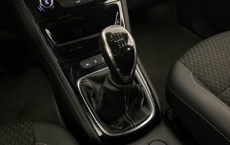 Opel Astra K, 2018 год, 1 235 000 рублей, 17 фотография