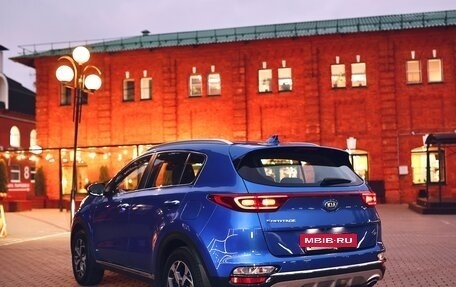 KIA Sportage IV рестайлинг, 2021 год, 2 450 000 рублей, 6 фотография