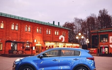 KIA Sportage IV рестайлинг, 2021 год, 2 450 000 рублей, 5 фотография