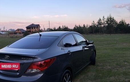 Hyundai Solaris II рестайлинг, 2012 год, 650 000 рублей, 6 фотография