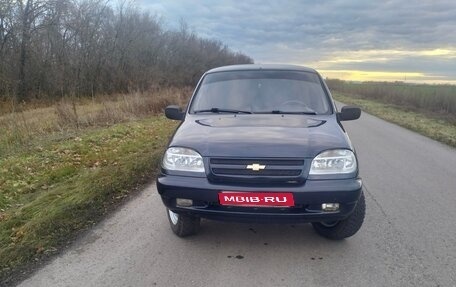 Chevrolet Niva I рестайлинг, 2009 год, 550 000 рублей, 1 фотография