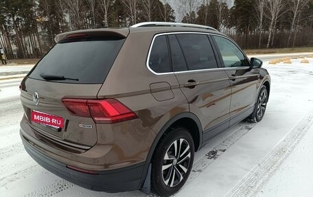 Volkswagen Tiguan II, 2019 год, 2 580 000 рублей, 3 фотография