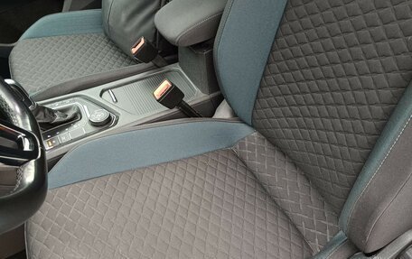 Volkswagen Tiguan II, 2019 год, 2 580 000 рублей, 10 фотография