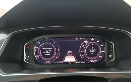 Volkswagen Tiguan II, 2019 год, 2 580 000 рублей, 13 фотография