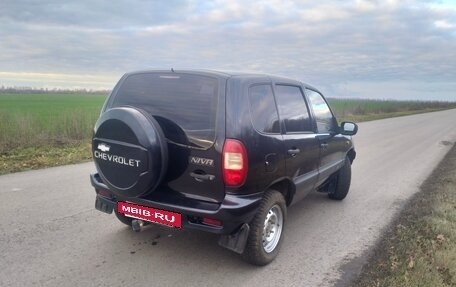 Chevrolet Niva I рестайлинг, 2009 год, 550 000 рублей, 4 фотография