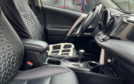 Toyota RAV4, 2018 год, 2 550 000 рублей, 4 фотография