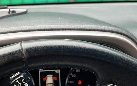 Toyota RAV4, 2018 год, 2 550 000 рублей, 8 фотография