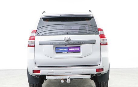 Toyota Land Cruiser Prado 150 рестайлинг 2, 2015 год, 3 989 099 рублей, 4 фотография