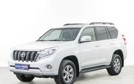 Toyota Land Cruiser Prado 150 рестайлинг 2, 2015 год, 3 989 099 рублей, 5 фотография
