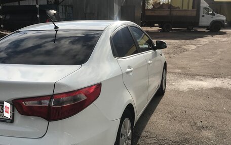 KIA Rio III рестайлинг, 2013 год, 850 000 рублей, 3 фотография