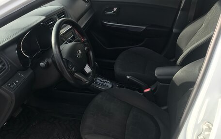 KIA Rio III рестайлинг, 2013 год, 850 000 рублей, 7 фотография