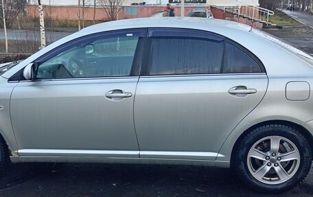 Toyota Avensis III рестайлинг, 2005 год, 855 555 рублей, 4 фотография