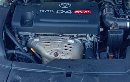Toyota Avensis III рестайлинг, 2005 год, 855 555 рублей, 10 фотография