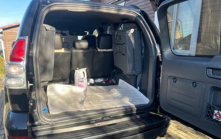 Toyota Land Cruiser Prado 120 рестайлинг, 2008 год, 2 200 000 рублей, 15 фотография