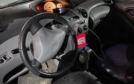 Toyota Echo, 2000 год, 270 000 рублей, 3 фотография