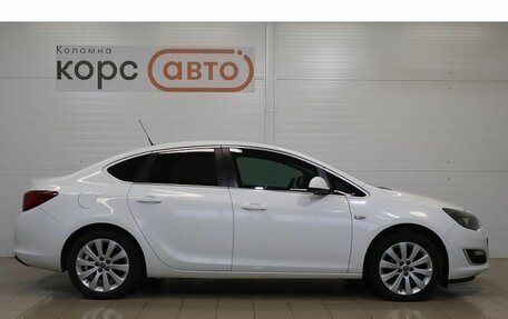 Opel Astra J, 2014 год, 850 000 рублей, 4 фотография