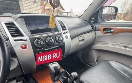 Mitsubishi Pajero Sport II рестайлинг, 2008 год, 1 300 000 рублей, 1 фотография