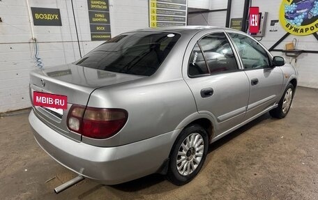 Nissan Almera, 2004 год, 260 000 рублей, 4 фотография