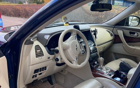 Infiniti FX II, 2012 год, 1 900 000 рублей, 3 фотография