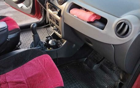 Renault Logan I, 2010 год, 440 000 рублей, 9 фотография