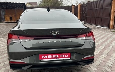 Hyundai Elantra, 2022 год, 2 450 000 рублей, 6 фотография
