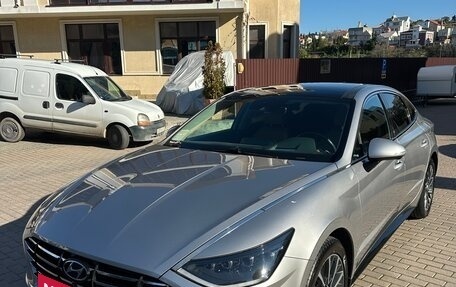 Hyundai Sonata VIII, 2020 год, 2 400 000 рублей, 2 фотография