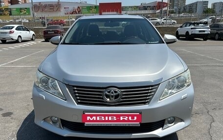 Toyota Camry, 2012 год, 1 800 000 рублей, 8 фотография