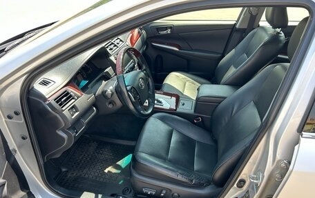 Toyota Camry, 2012 год, 1 800 000 рублей, 19 фотография