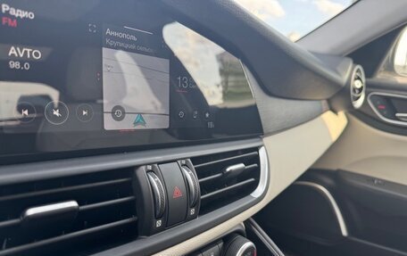 Alfa Romeo Giulia II, 2021 год, 2 700 000 рублей, 18 фотография