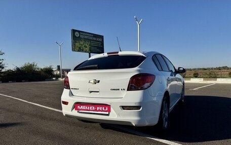 Chevrolet Cruze II, 2012 год, 700 000 рублей, 3 фотография