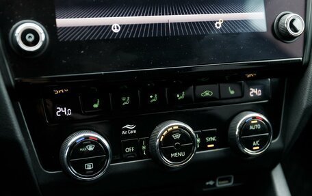 Skoda Octavia, 2018 год, 1 525 000 рублей, 19 фотография