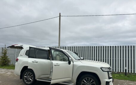 Toyota Land Cruiser, 2022 год, 9 900 000 рублей, 5 фотография