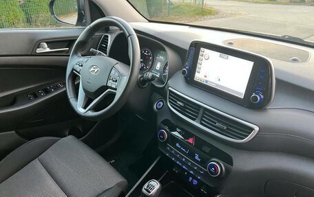 Hyundai Tucson III, 2019 год, 1 690 000 рублей, 31 фотография