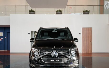 Mercedes-Benz V-Класс, 2024 год, 21 900 000 рублей, 3 фотография