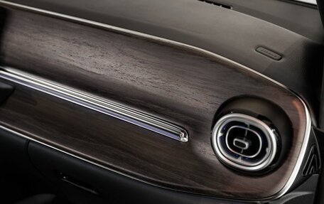 Mercedes-Benz V-Класс, 2024 год, 21 900 000 рублей, 17 фотография